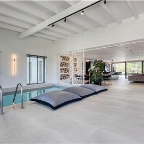 5 bedroom luxury seaside villa with indoor & outdoor pool, near Acharavi, sleeps 10